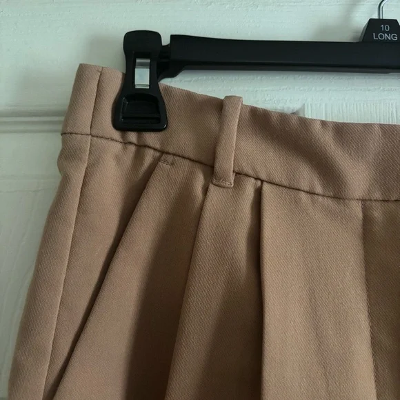 Abercrombie & Fitch Women's Camel Trousers - Picture 5 of 8